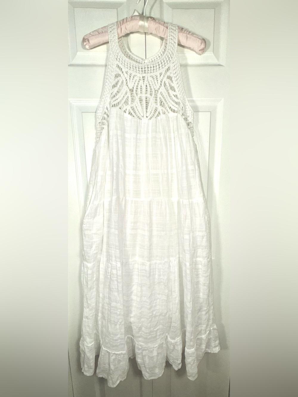 Fate eggshell White Crochet Tiered Cotton Maxi Dress Size Small Boho NWOT